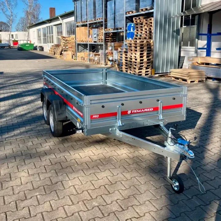TEMARED Pro 3015-3 – hochwertiger Anhänger für vielseitige Transportaufgaben.