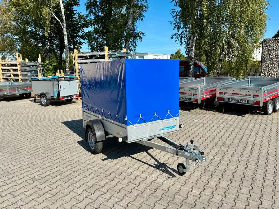 WM Meyer-2 – hochwertiger Anhänger für vielseitige Transportaufgaben.